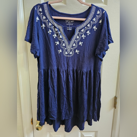 TORRID Super Soft Cutout Babydoll Top - Picture 2 of 3